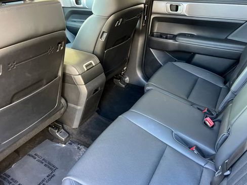 Certified 2026 Hyundai Santa Fe SEL FWD image 16