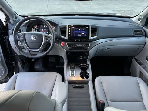 Used 2020 Honda Ridgeline RTL image 21