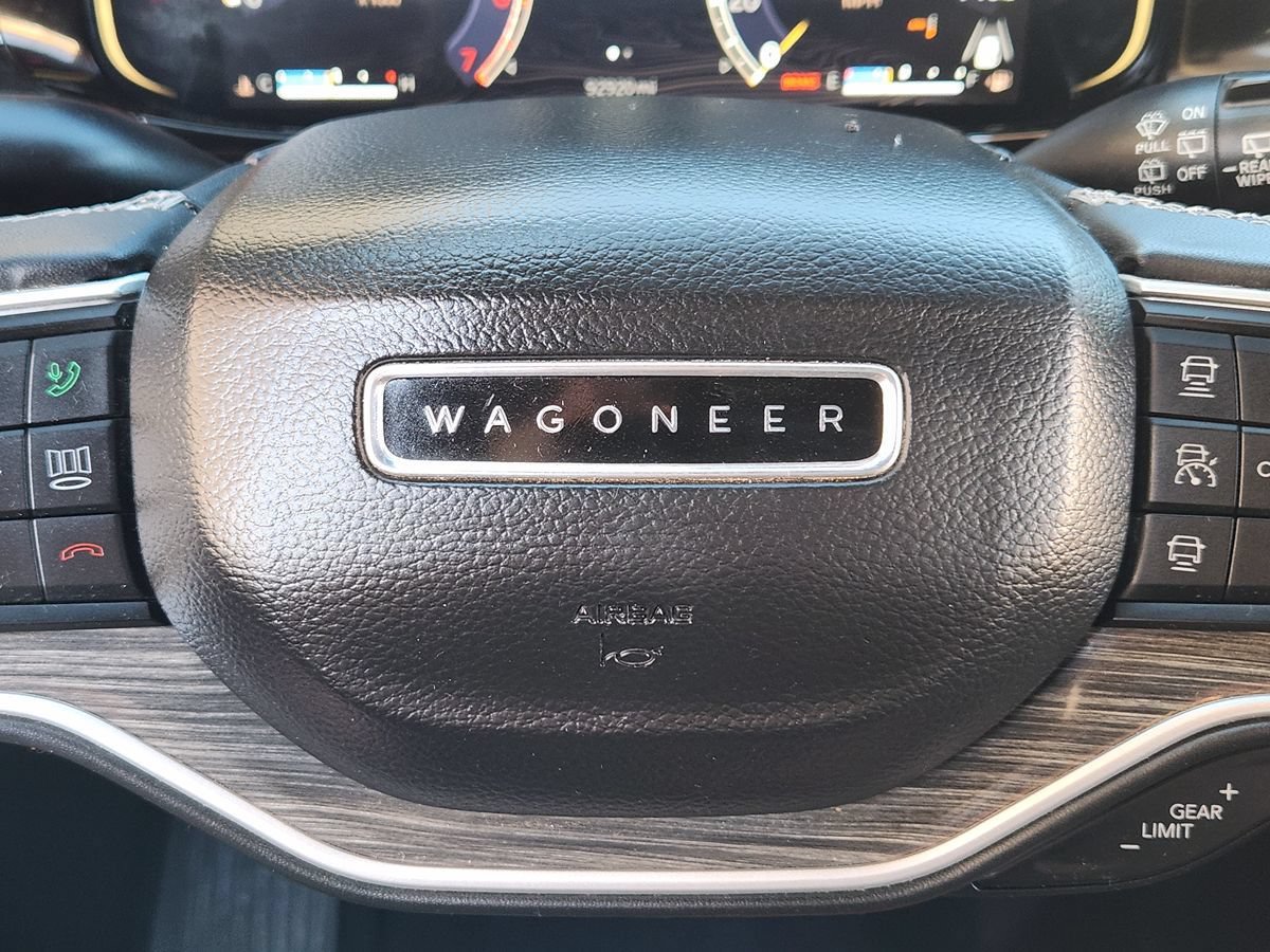 Used 2022 Jeep Wagoneer Series III w/ Premium Group I AWD/4WD image 52