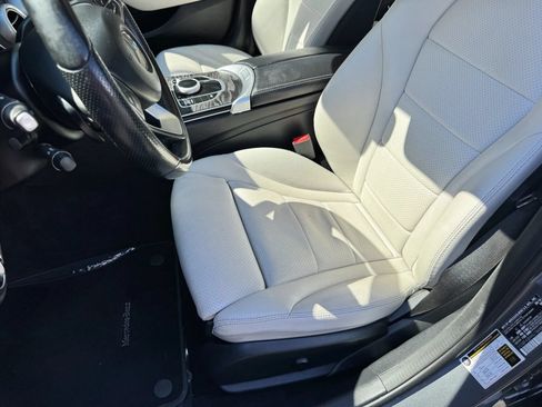 Used 2017 Mercedes-Benz C 300 Sedan w/ Premium 2 Package image 17