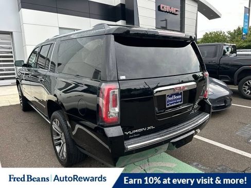 Used 2018 GMC Yukon XL Denali w/ Denali Ultimate Package AWD/4WD image 5