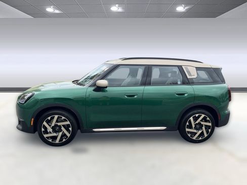 Used 2025 MINI Cooper Countryman S image 2