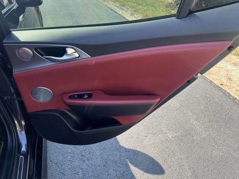 Used 2021 Kia Stinger GT2 image 30