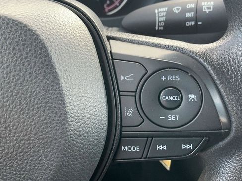 Used 2024 Toyota RAV4 LE image 19