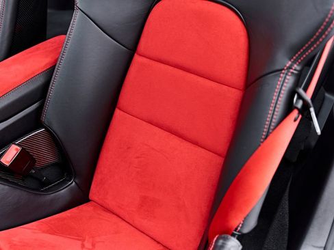 Used 2019 Porsche 911 GT2 RS RWD image 67