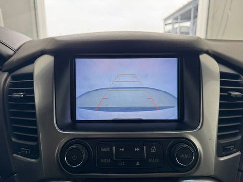 Used 2018 Chevrolet Tahoe LT image 27