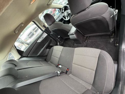 Used 2023 Kia Forte LXS w/ LXS Technology Package FWD image 33