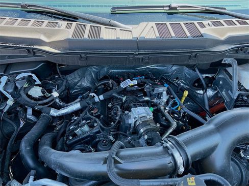 Used 2024 Ford F150 XLT w/ Equipment Group 302A MID image 30