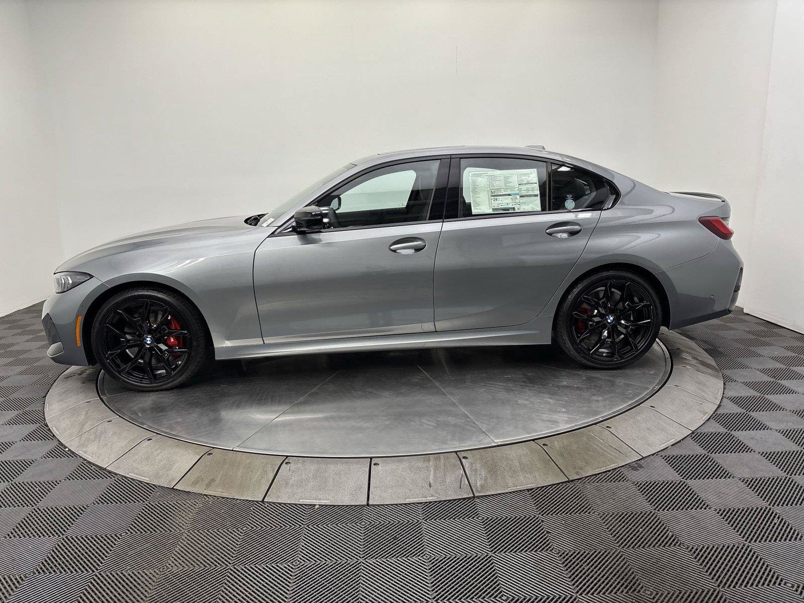 New 2026 BMW 330i xDrive Sedan w/ M Sport Package AWD/4WD image 16