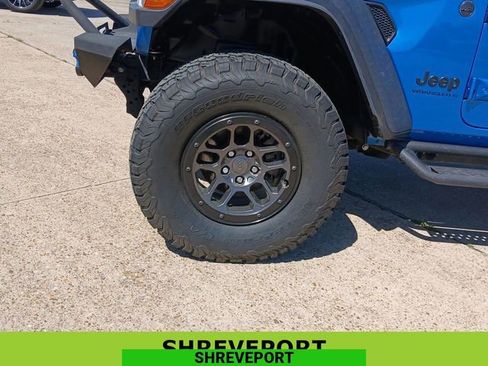 Used 2023 Jeep Wrangler Unlimited Sport image 33