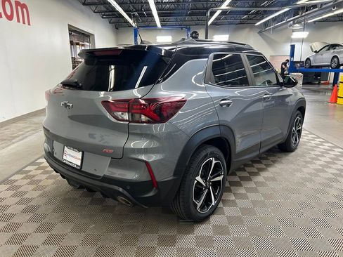 Used 2021 Chevrolet TrailBlazer RS w/ Sun and Liftgate Package FWD image 10