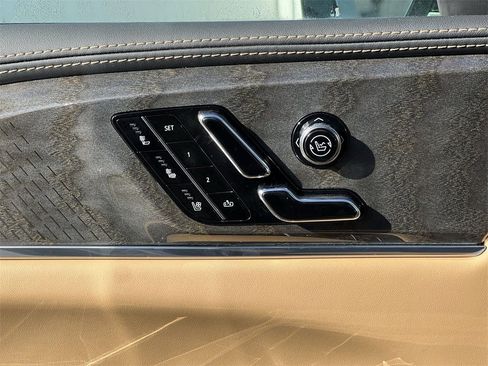 New 2025 Cadillac Escalade IQ Luxury 2 image 23