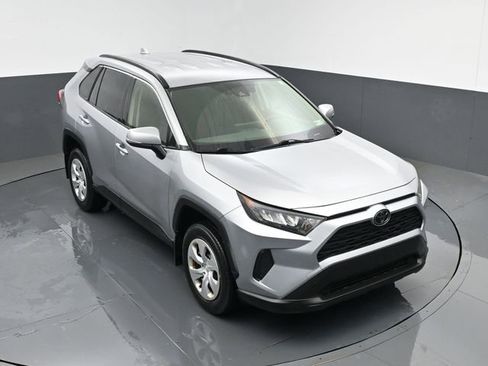 Used 2019 Toyota RAV4 LE w/ All Weather Liner Package image 22