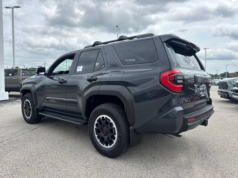 New 2026 Toyota 4Runner TRD Off-Road Premium AWD/4WD image 4