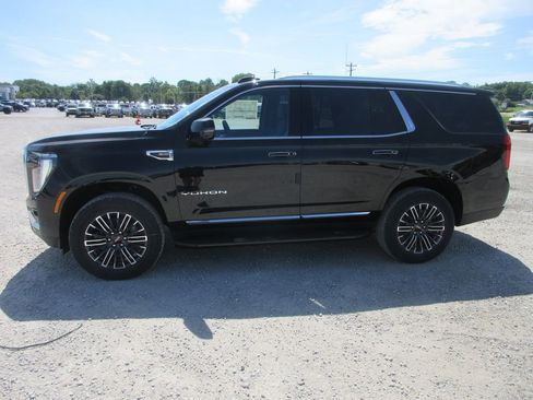 New 2026 GMC Yukon Elevation w/ Elevation Premium Package AWD/4WD image 7