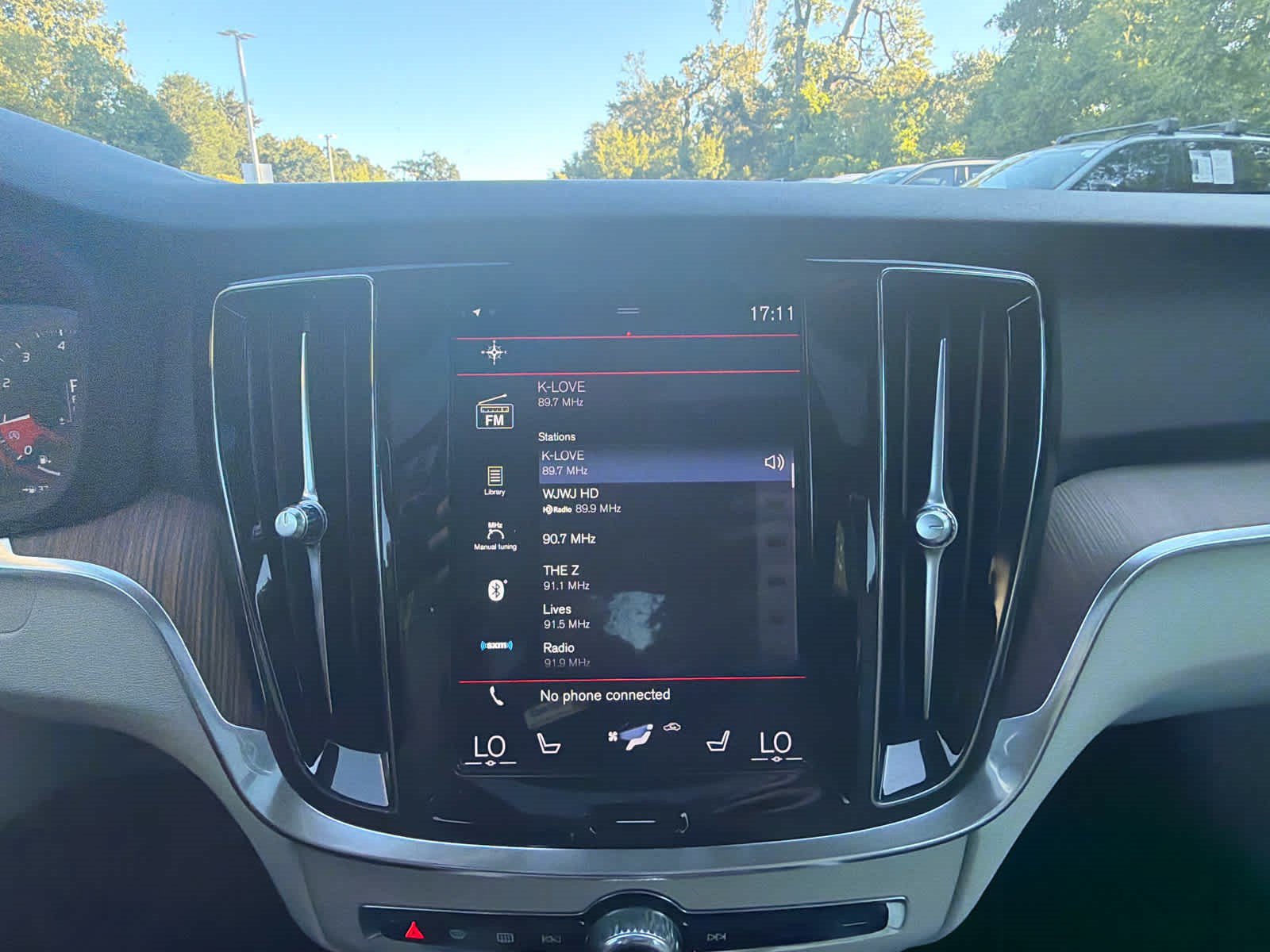 Used 2020 Volvo S60 T5 Momentum FWD image 31