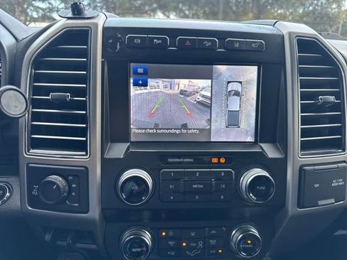Used 2021 Ford F250 Platinum image 23