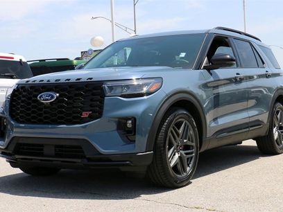 New 2025 Ford Explorer ST w/ Sun And Sound Package