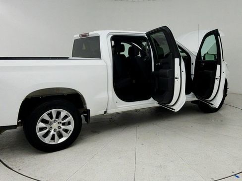 Certified 2022 Chevrolet Silverado 1500 Custom RWD image 13