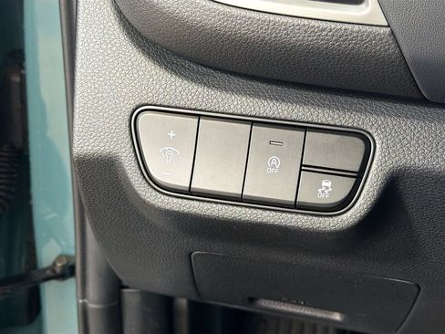 Used 2024 Kia Seltos EX FWD image 12