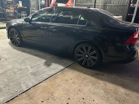 Used 2012 Ford Fusion SE image 4