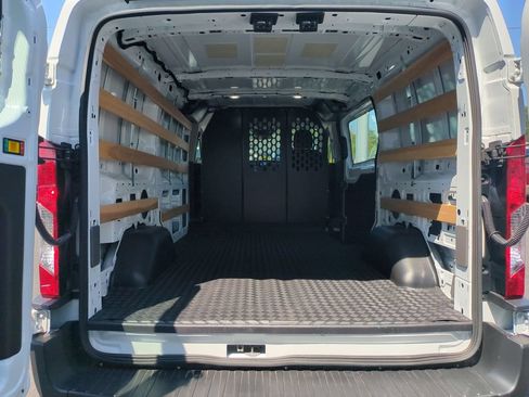 Certified 2025 Ford Transit 250 Low Roof w/ Exterior Upgrade Package RWD image 8