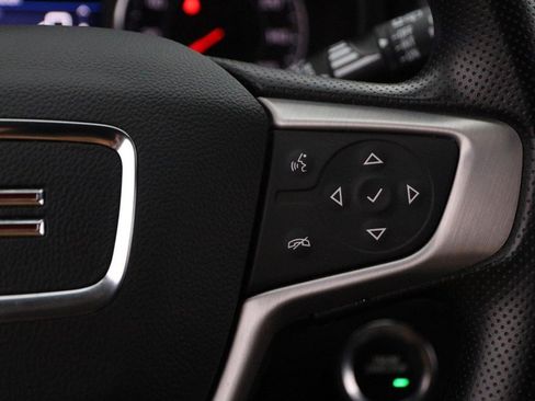 Used 2022 GMC Terrain SLE w/ Driver Convenience Package FWD image 12