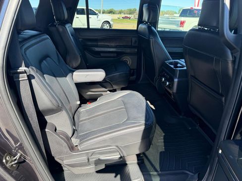 Used 2020 Ford Expedition Max Limited image 8