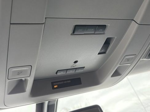 Used 2018 Chevrolet Silverado 1500 LTZ Z71 w/ LTZ Plus Package image 22