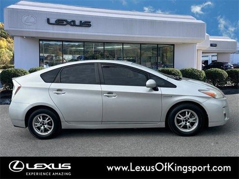 Used 2010 Toyota Prius Three image 6