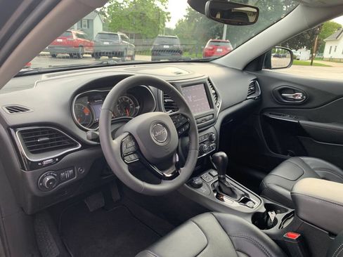 Used 2023 Jeep Cherokee Altitude Lux w/ Lux Elite Package AWD/4WD image 14