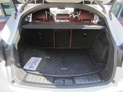 Used 2021 Jaguar E-PACE 300 Sport image 11