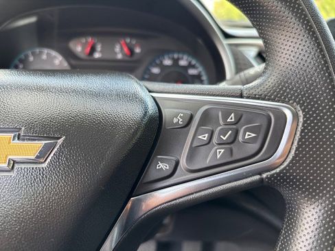 Used 2024 Chevrolet Malibu LT image 16