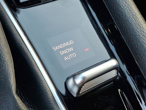 New 2026 Jeep Compass Limited image 20