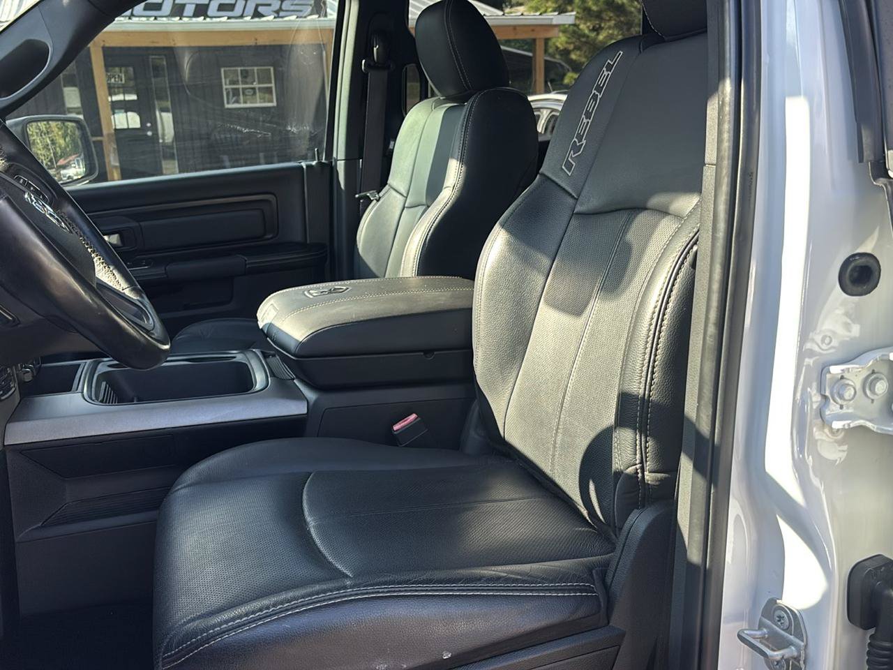 Used 2018 RAM 1500 Rebel w/ Luxury Group AWD/4WD image 13