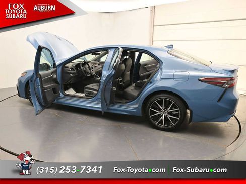 Used 2024 Toyota Camry SE w/ Cold Weather Package FWD image 43
