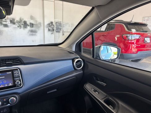 Used 2025 Nissan Versa SV FWD image 33