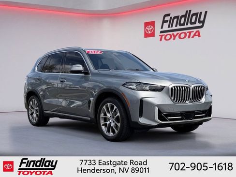 Used 2024 BMW X5 xDrive40i w/ Parking Assistance Package AWD/4WD image 4