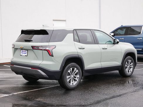 New 2026 Chevrolet Equinox LT w/ Convenience Package II image 3