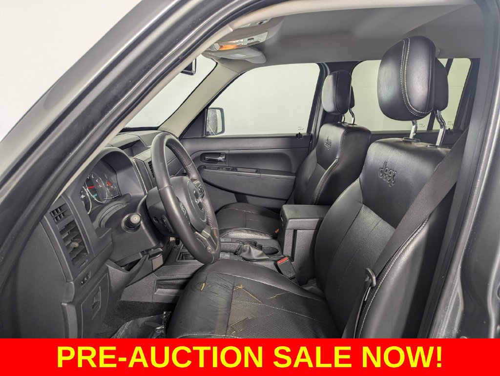 Used 2012 Jeep Liberty Sport RWD image 11