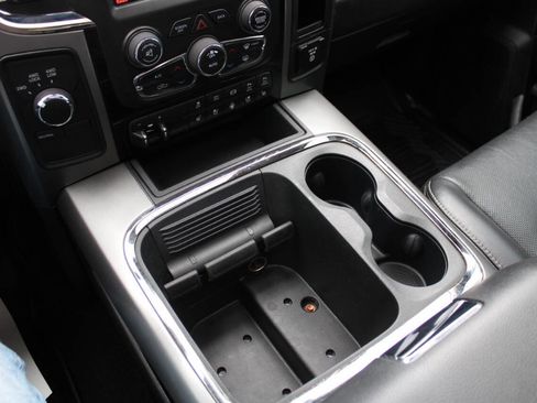 Used 2018 RAM 2500 Laramie w/ Sport Appearance Group image 34