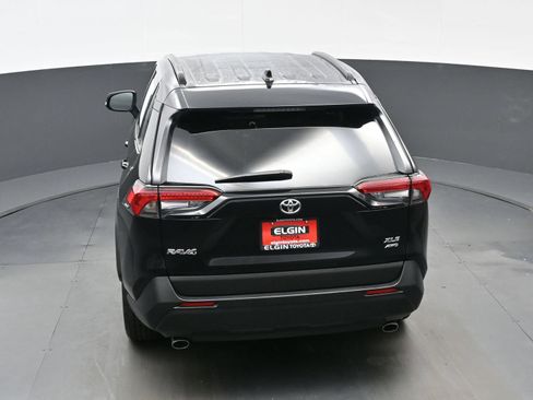 Used 2025 Toyota RAV4 XLE AWD/4WD image 39