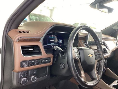 Used 2022 Chevrolet Tahoe High Country AWD/4WD image 6