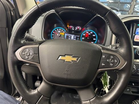 Used 2017 Chevrolet Colorado Z71 image 19