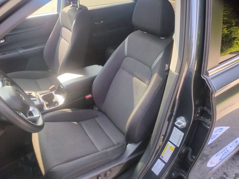 Used 2024 Honda CR-V EX image 14