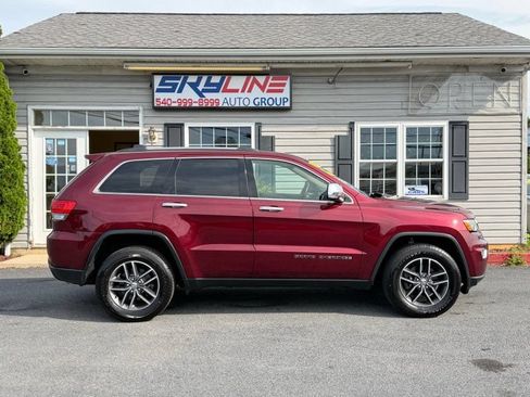 Used 2017 Jeep Grand Cherokee Limited AWD/4WD image 1