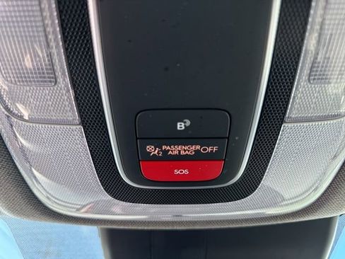 Certified 2024 Hyundai Elantra SEL image 44