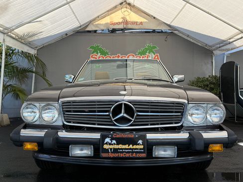 Used 1987 Mercedes-Benz 560 SL image 6