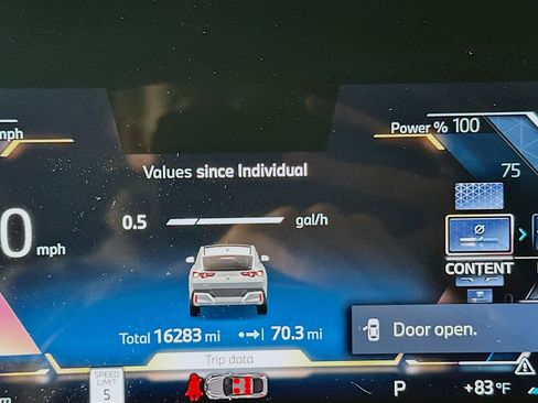 Used 2025 BMW X2 xDrive28i w/ Convenience Package image 19