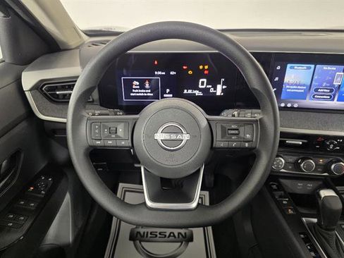 New 2026 Nissan Kicks S image 28